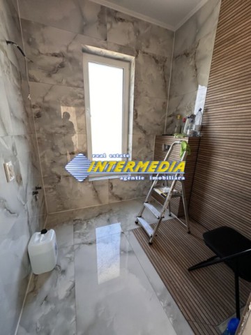 casa-frumoasa-pe-un-nivel-finisata-la-cheie-alba-iulia-cu-435-mp-teren-si-toate-utilitatiile-4