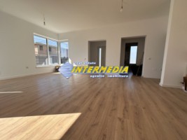casa-frumoasa-pe-un-nivel-finisata-la-cheie-alba-iulia-cu-435-mp-teren-si-toate-utilitatiile-2