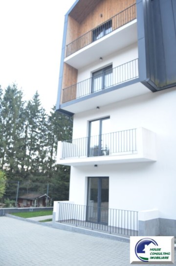 apartament-cu-doua-camere-situat-la-parter