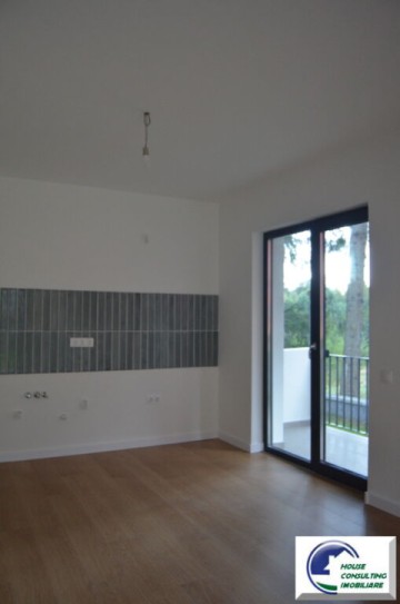 apartament-cu-doua-camere-situat-la-parter-19