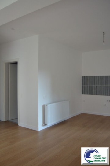 apartament-cu-doua-camere-situat-la-parter-11