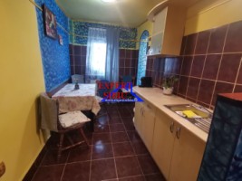 apartament-2-camere-decomandat-renovatzona-centrala-6