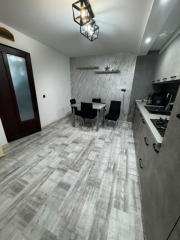 ghighiu-vila-2011-pe-teren-988-mp-290000-euro-2