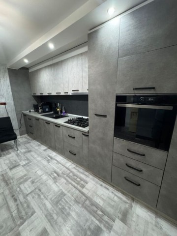 ghighiu-vila-2011-pe-teren-988-mp-290000-euro-5