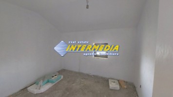 casa-noua-pe-450-mp-teren-si-toate-utilitatiile-10