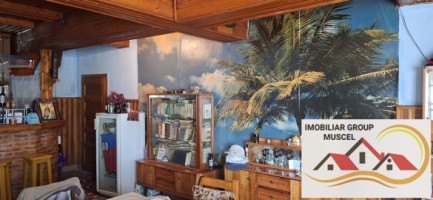 vanzare-vila-deosebita-cu-demisol-parter-etaj-cu-doua-terase-si-un-balcon-la-pretul-de-142000-euro-negociabil-in-campulung-5