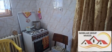 vanzare-vila-deosebita-cu-demisol-parter-etaj-cu-doua-terase-si-un-balcon-la-pretul-de-142000-euro-negociabil-in-campulung-23