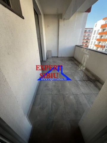 inchiriez-apartament-3-camere-nemobilat-in-cartier-balanta-residence-10