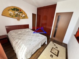 inchiriez-apartament-3-camere-la-casarenovatzona-turnisor-5