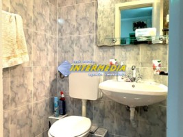 inchiriere-cetate-apartament-3-camere-deco-2-bai-balcon-parcare-mobilat-complet-7