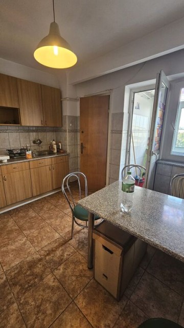 piata-mihai-viteazul-4cam-1a-dec-49-ct-intab-119000-euro-12