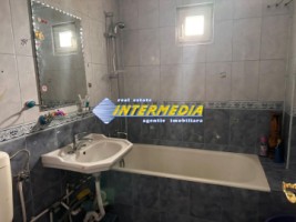 vanzare-apartament-4-camere-alba-iulia-cetate-mercur-2-bai-90-mp-cu-balcon-si-pod-10