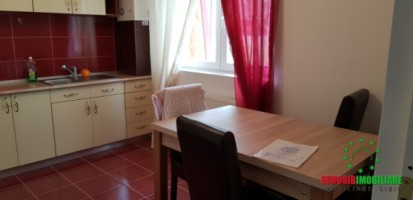 apartament-cu-4-camere-de-inchiriat-zona-calea-poplacii-3