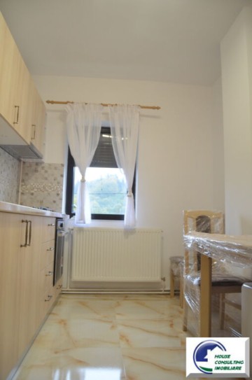 apartament-cu-trei-cameredoua-balcoanemobilat-si-utilat-8