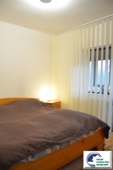 apartament-cu-trei-cameredoua-balcoanemobilat-si-utilat-18