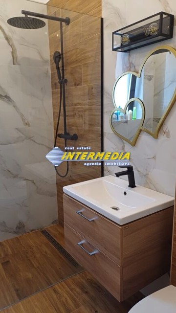 vanzare-casa-noua-2025-pe-parter-cu-424-mp-teren-racordata-la-toate-utilitatile-orizont-complet-finisata-mobila-bucatarie-si-electrocasnice-13