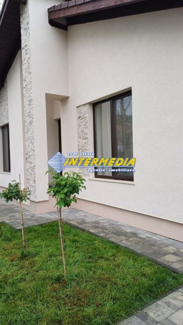 vanzare-casa-noua-2025-pe-parter-cu-424-mp-teren-racordata-la-toate-utilitatile-orizont-complet-finisata-mobila-bucatarie-si-electrocasnice-22