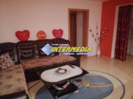 vanzare-apartament-3-camere-decomandat-cetate-closca-etaj-1-mobilat-2