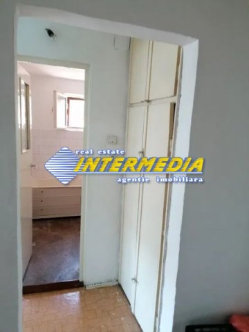 inchiriere-apartament-2-camere-decomandat-cetate-2