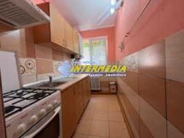apartament-2-camere-48-mp-de-vanzare-in-centru-mobilat-1