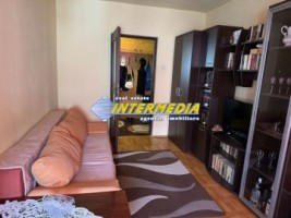 apartament-4-camere-cetate-2-bai-2-balcoane-si-pivnita-6
