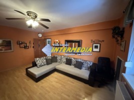 de-inchiriat-apartament-2-camere-mare-bloc-nou-dresing-camara-centru-ultracentral-28