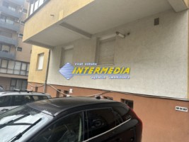 de-inchiriat-apartament-2-camere-mare-bloc-nou-dresing-camara-centru-ultracentral-35