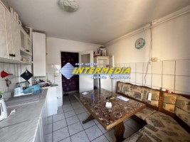 inchiriere-apartament-2-camere-52-mp-alba-iulia-cetate-closca-mobilat-complet-8
