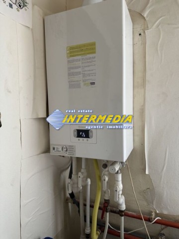 vand-apartament-situat-in-zona-cetate-piata-2-camere-7