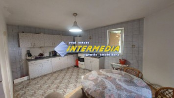 casa-pe-un-nivel-in-suprafata-utila-de-120mp-zona-centru-1