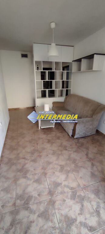 casa-noua-de-inchiriat-in-alba-iulia-zona-centru-2