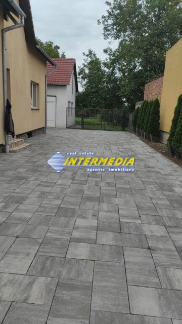 casa-noua-de-inchiriat-in-alba-iulia-zona-centru-10