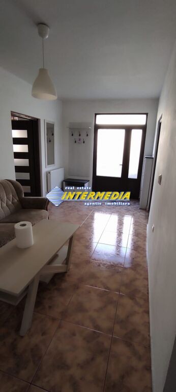 casa-noua-de-inchiriat-in-alba-iulia-zona-centru-9