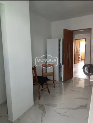 apartament-3-camere-zona-ion-pillat-piata-mare-etaj-4-1