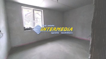 casa-noua-p1-in-zona-cetate-finisata-sau-semifinisata-6