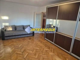 de-vanzare-apartament-2-camere-decomandat-cetate-etaj-intermediar-1