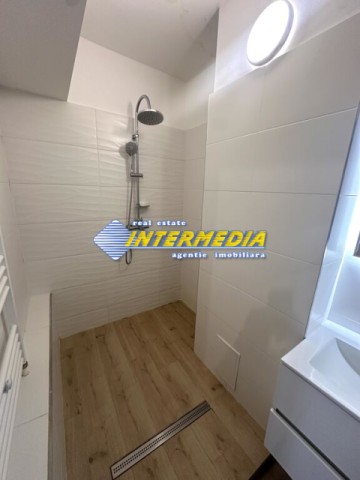 apartament-2-camere-decomandat-60-mp-de-inchiriat-in-centru-23