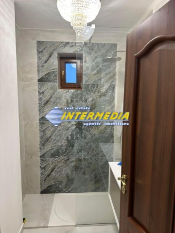 apartament-cu-3-camere-bloc-nou-scara-interioara-curte-parcari-si-garaj-10