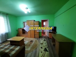 apartament-2-camere-de-inchiriat-in-alba-iulia-zona-centru-7