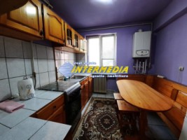 apartament-2-camere-de-inchiriat-in-alba-iulia-zona-centru-9
