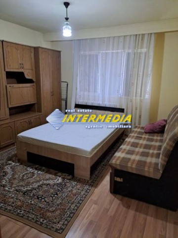 garsoniera-32-mp-de-vanzare-etaj-2-alba-iulia-mobilata