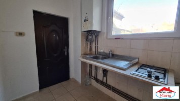 casa-zona-centrala-curte-comuna-55000-euro-5