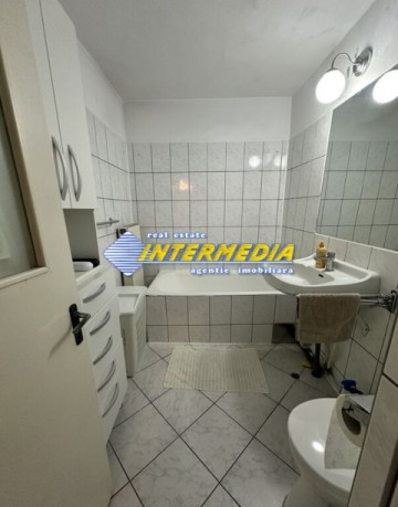 de-vanzare-apartament-4-camere-decomandat-83-mp-etaj-1-finisat-complet-7