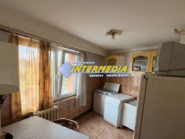 garsoniera-de-vanzare-28-mp-alba-iulia-mobilata-si-utilata-complet-zona-ampoi-1-2