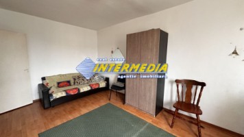 garsoniera-de-vanzare-28-mp-alba-iulia-mobilata-si-utilata-complet-zona-ampoi-1-4