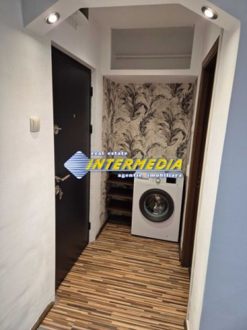 garsoniera-de-inchiriat-mobilata-si-utilata-complet-carolina-mall-2