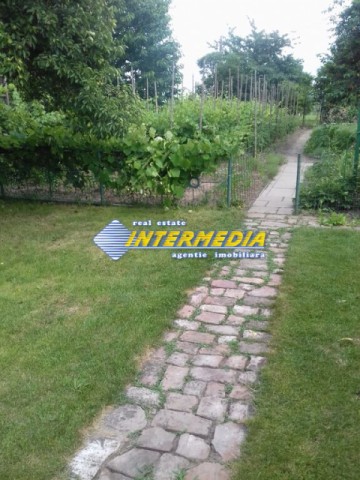 de-vanzare-casa-4-camere-cu-teren-1430-mp-alba-iulia-3