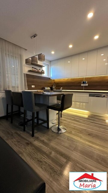 apartament-in-asociatie-zona-centrala-garaj-curte-3