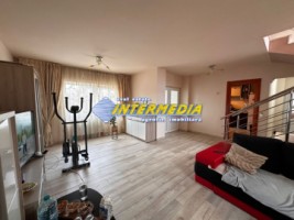 casa-in-centru-finisata-mobilata-utilata-complet-4