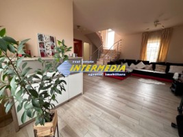 casa-in-centru-finisata-mobilata-utilata-complet-23